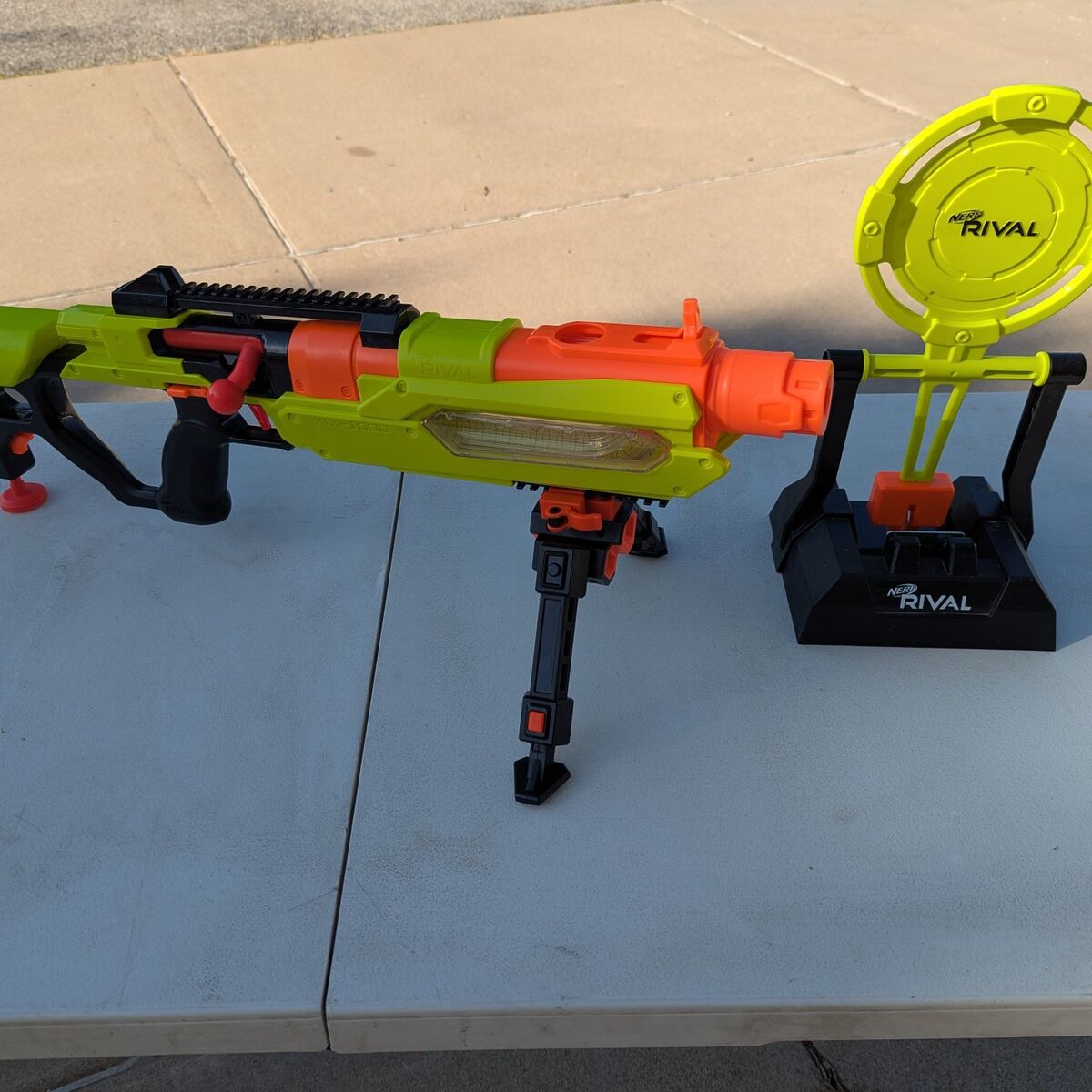 NERF RIVAL JUPITER XIX-1000 w/ Target
