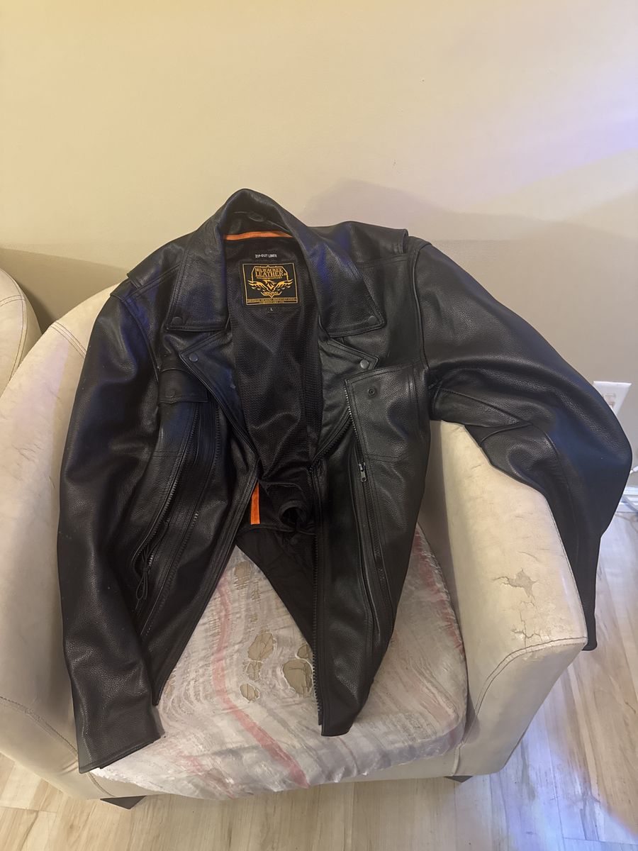Milwaukee Leather Men's Black Motorcycle Jacket with Zip-Out Liner - Size Large, Excellent Condition