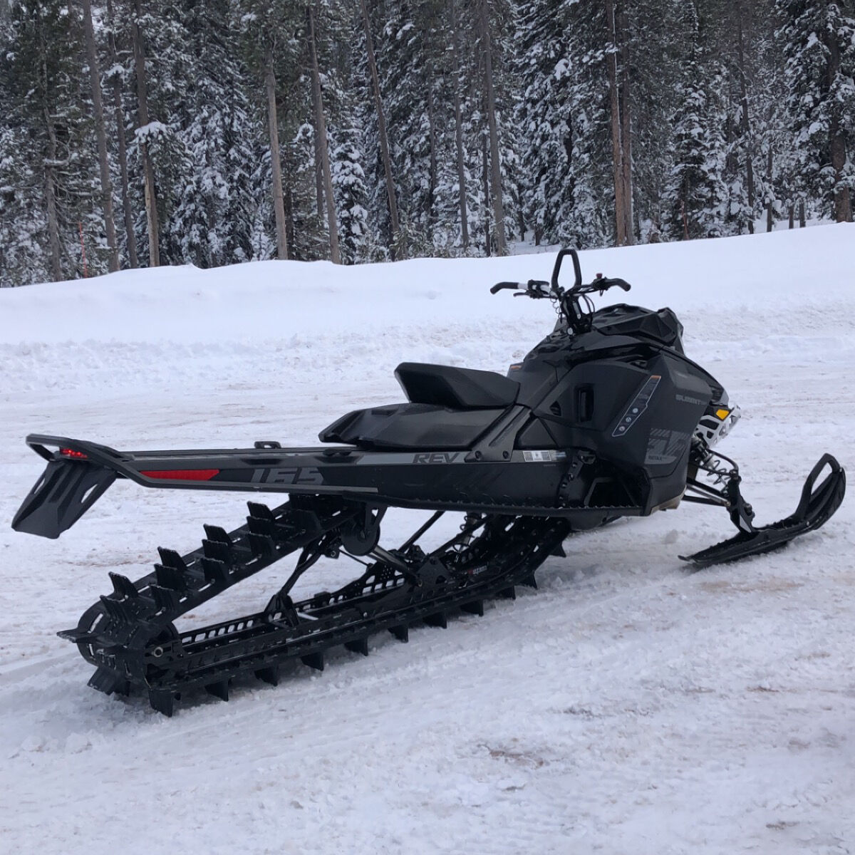 2019 Ski-doo 850 165