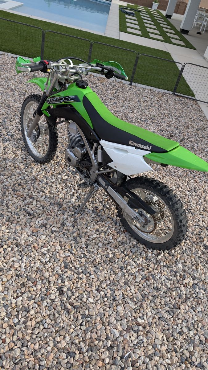 2019 Kawasaki KLX140 – One Owner – Electric Start – Clean Title