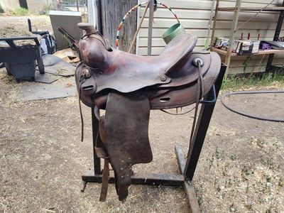 15" western saddle