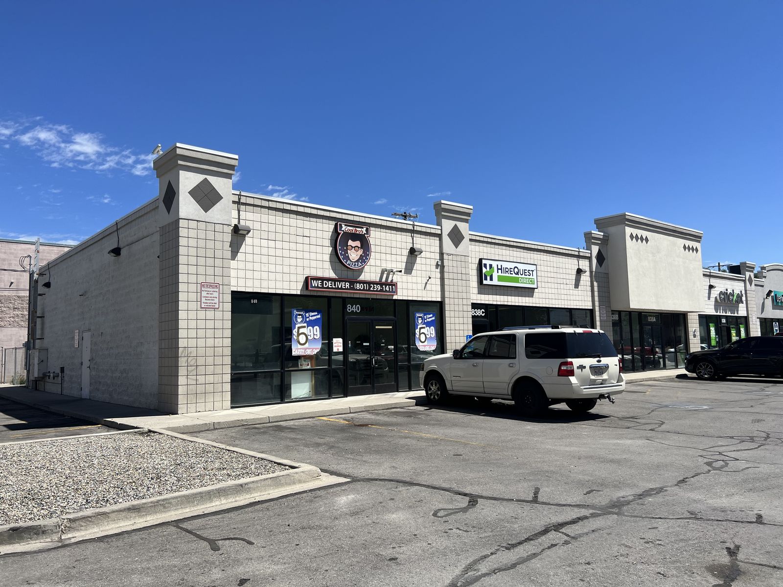 Salt Lake End Cap Retail/Restaurant for Lease