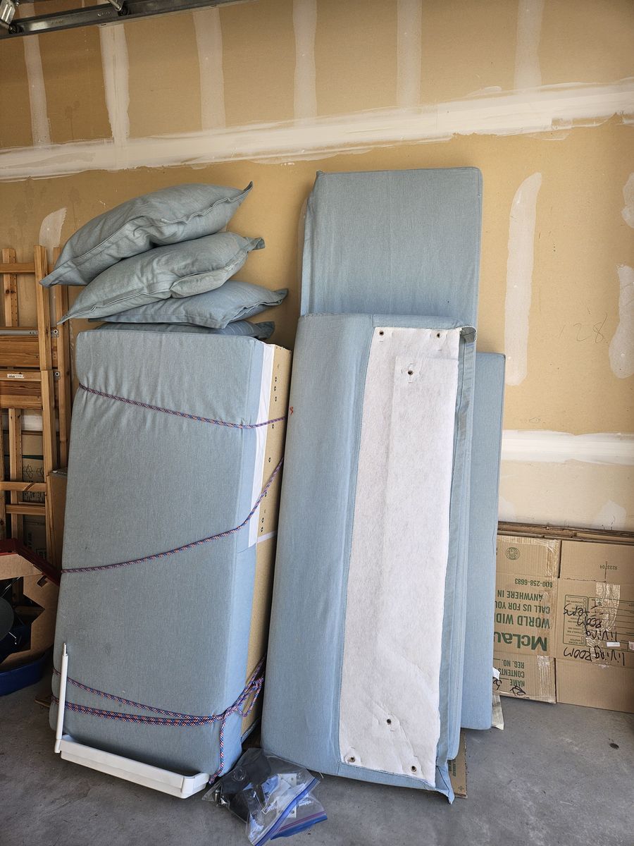 holmsund corner sleeper sofa, 4 cushions, blue grey color