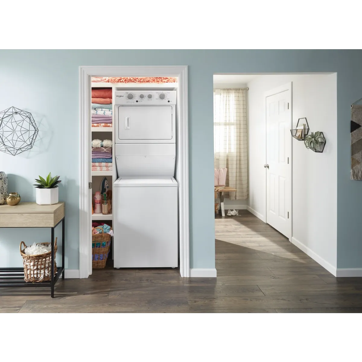 Whirlpool Gas Laundry Center - Brand New - Never Plugged In - WGT4027HW 28 Inch - 3.5 cu. ft. Washer, 5.9 cu. ft. Dryer