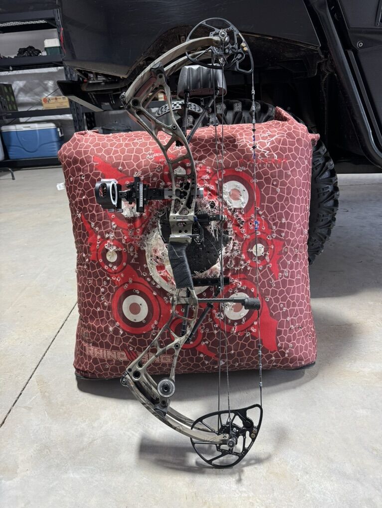 Bowtech Realm SR6