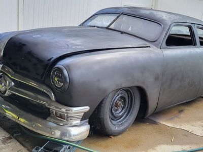1950 ford custom sedan