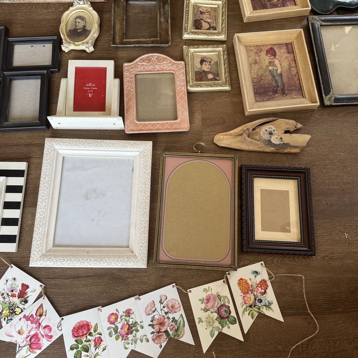Gallery Wall Vintage Picture Frames and Artwork