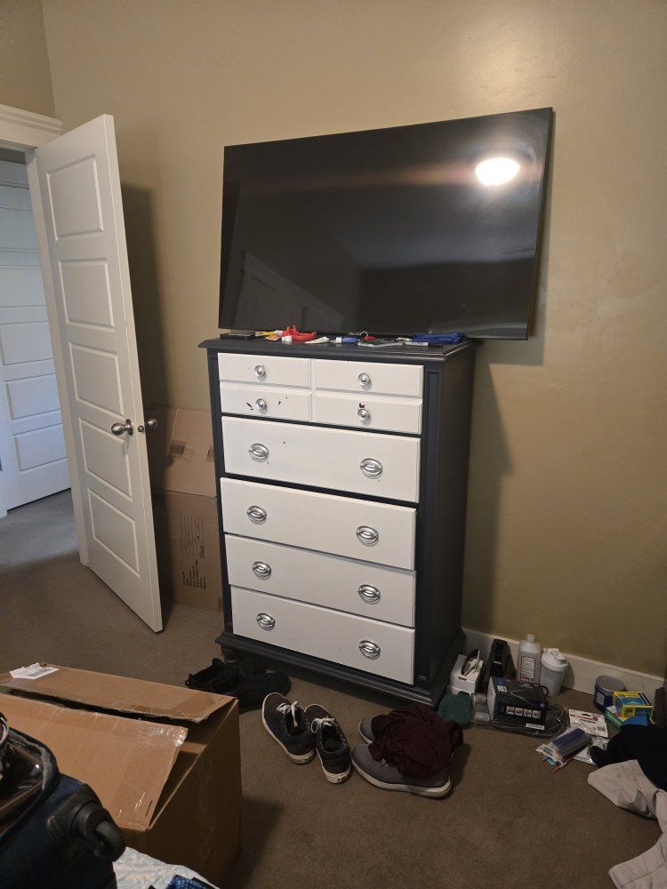 dresser nice OBO