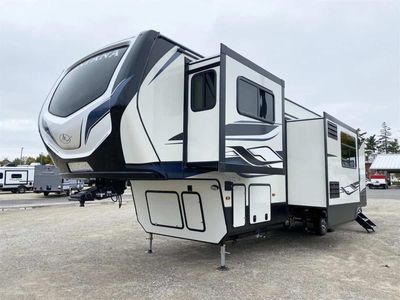 2022 Keystone Montana High Country 377FL