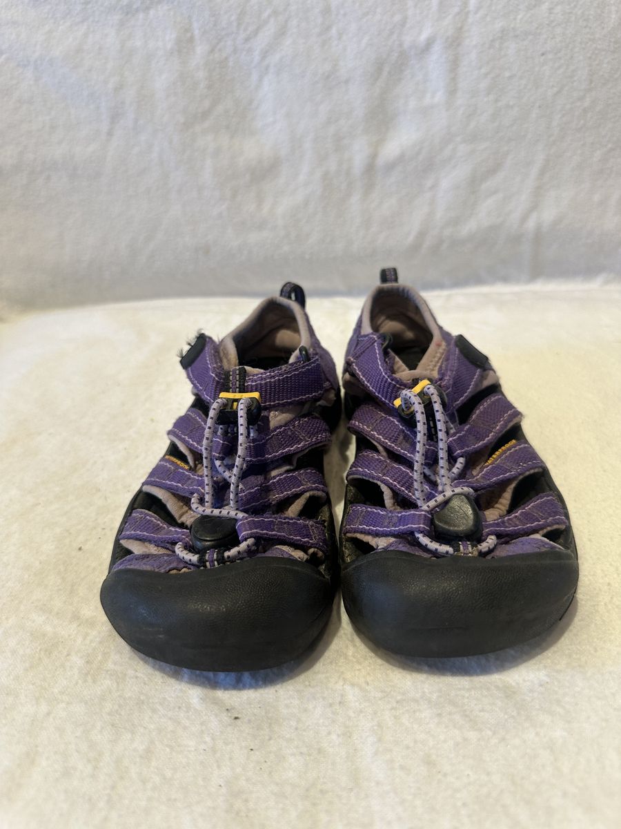 Keen Toddler Size 12 Purple Wtrprf Hiking Sandals