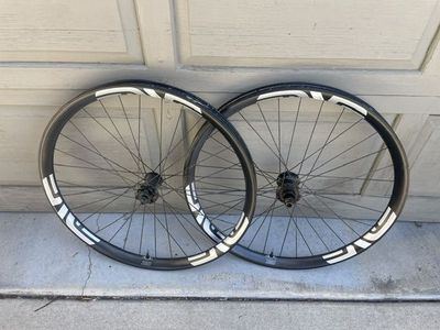 ENVE M735 / Industry 9 Hydra 27.5 Boost wheelset
