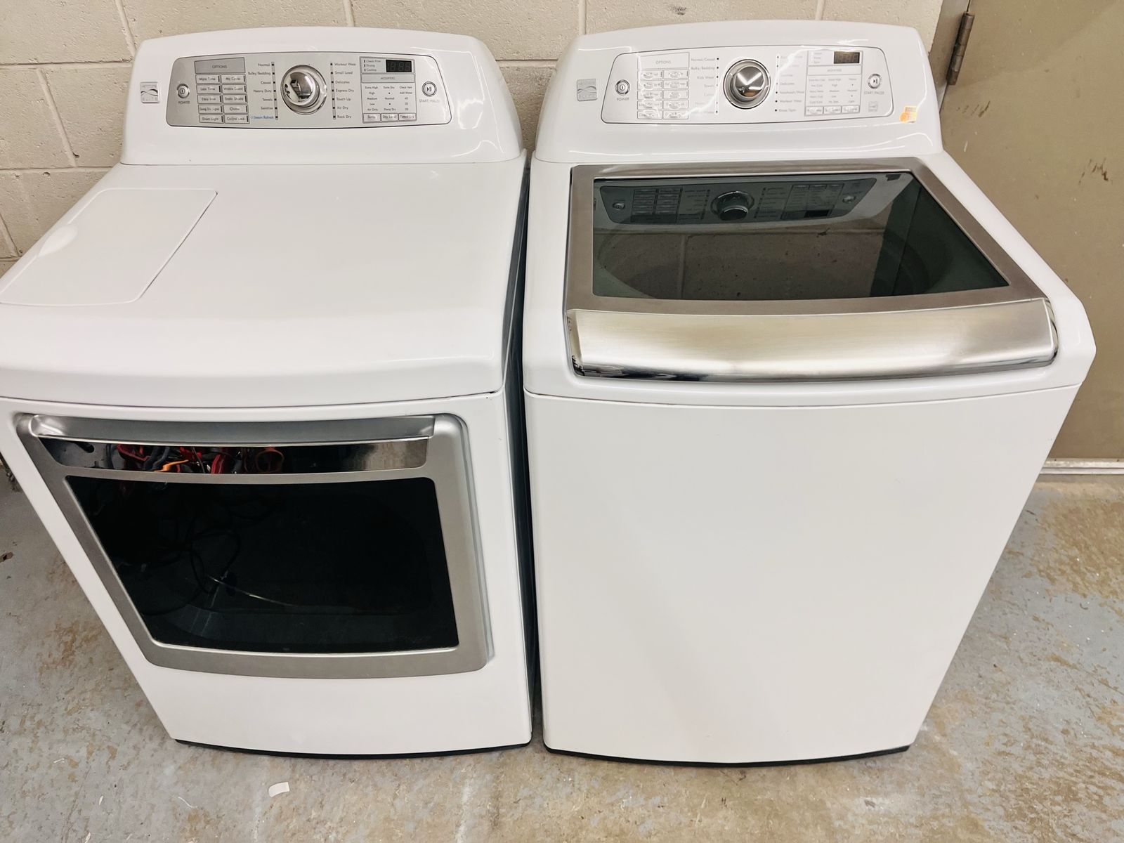 Kenmore super capacity washer n dryer set