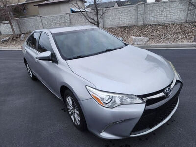 2016 TOYOTA CAMRY SE