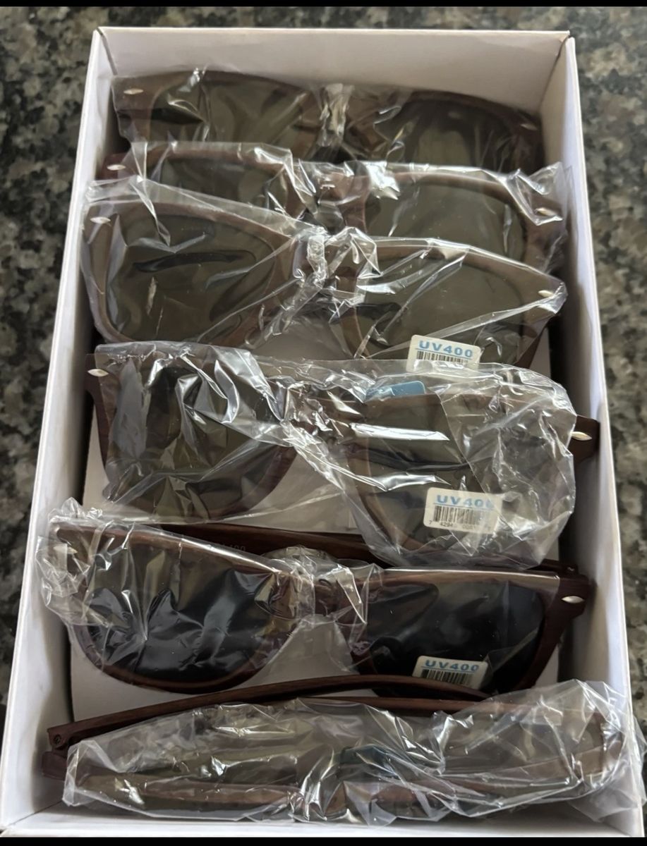 Unisex UV400 Dark Wood Grain Sunglasses - Bulk Lot (25 dozen) Great Resell Opportunity