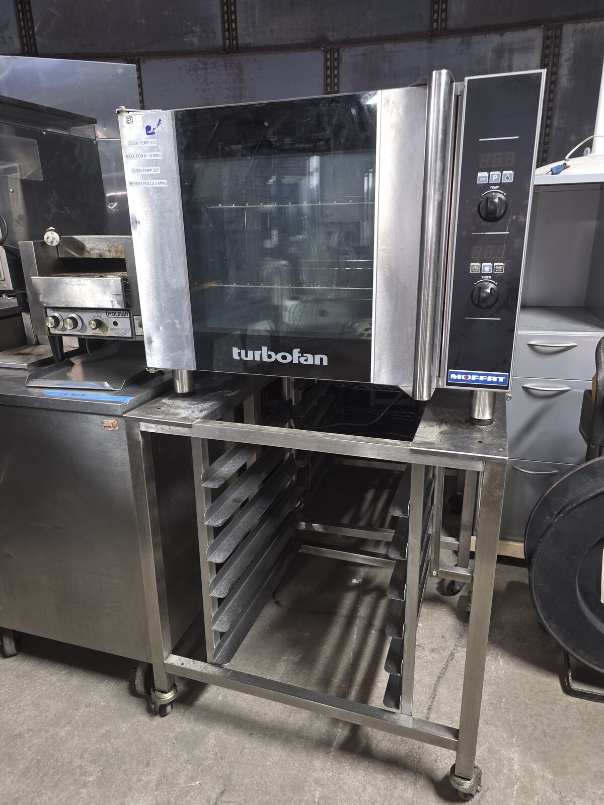 Moffat Turbofan Half-Size Digital/Electric Countertop Convection Oven 8 Ovens Available