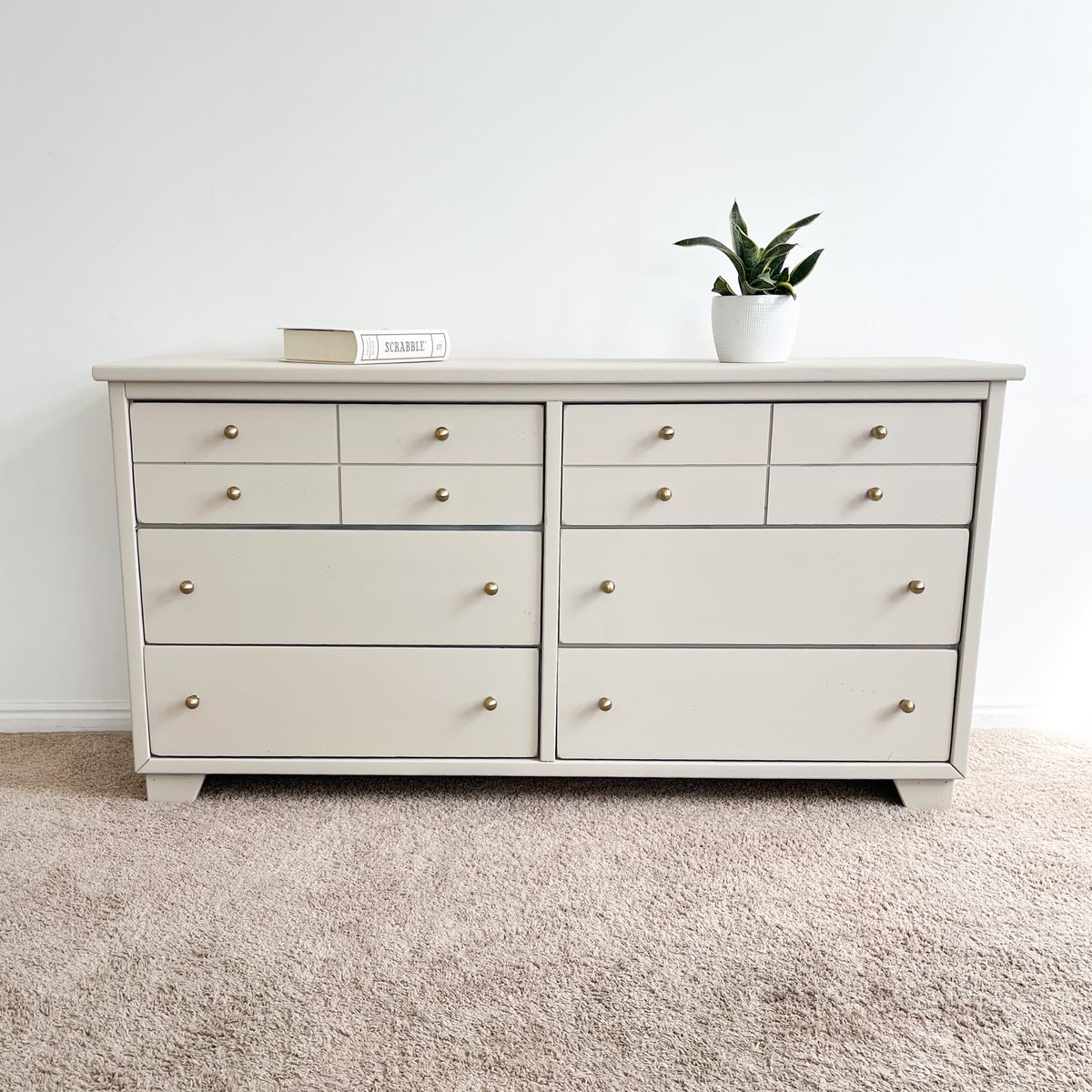 Modern Neutral 8 Drawer Dresser