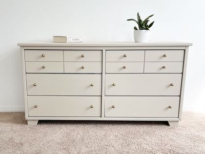 Modern Neutral 8 Drawer Dresser