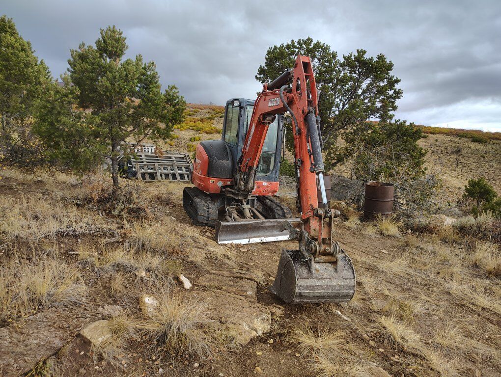 10 acres Fruitland Utah for Rv or Truck Camper set