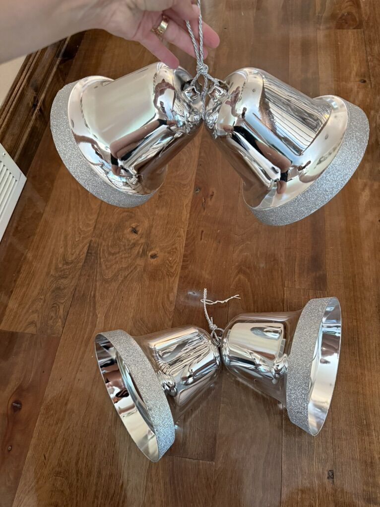 Set Of 4 large Wedding Bells 8