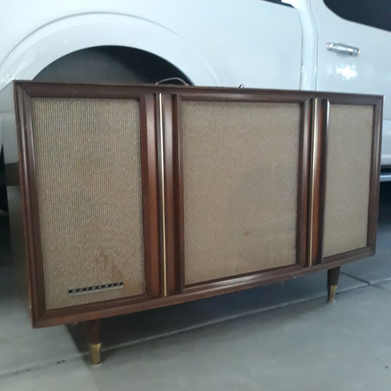 Vintage Mid Century Modern Record player Console