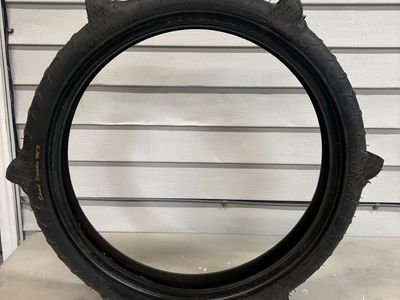 Sand Snake MX Tire