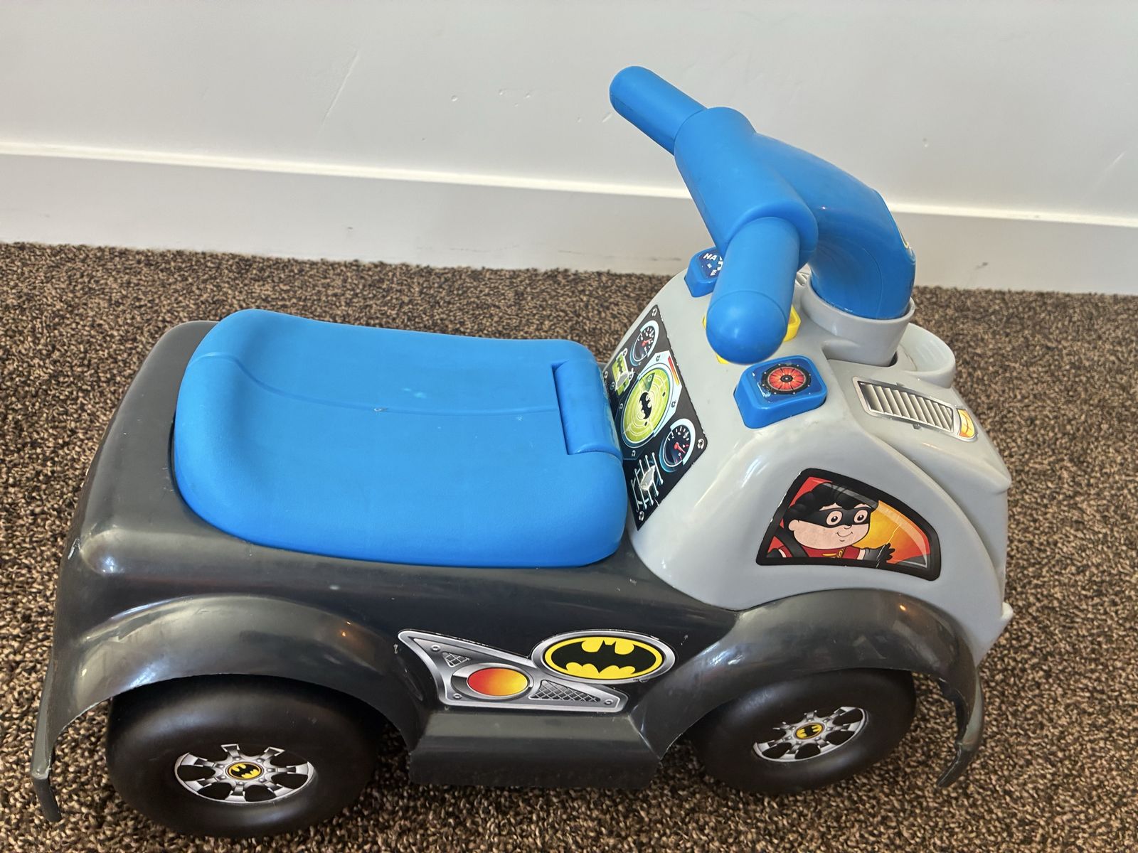 Fisher-Price Little People Batman Batmobile Ride-On Toy