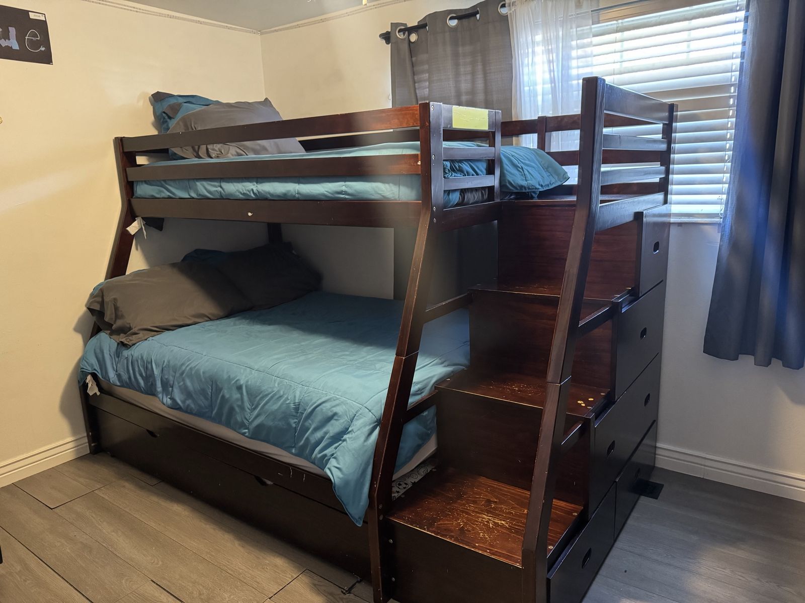 BUNK BED/ LITERA