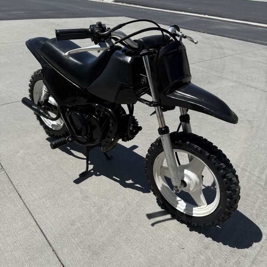 2005 YAMAHA PW 50