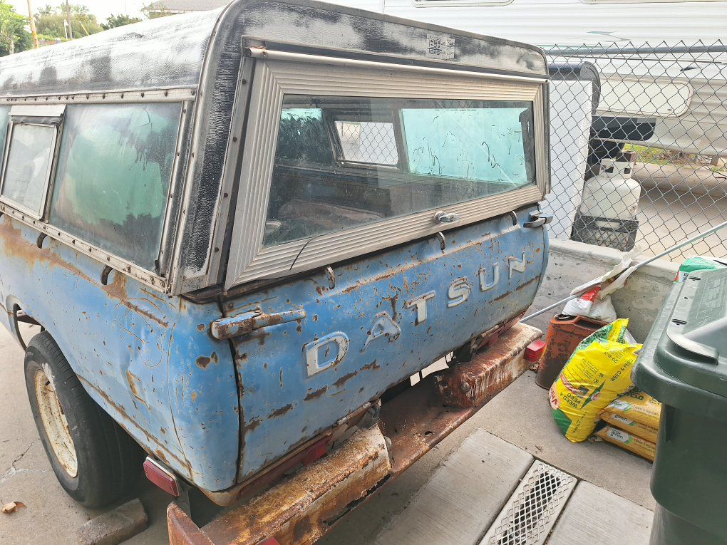 Main image 4