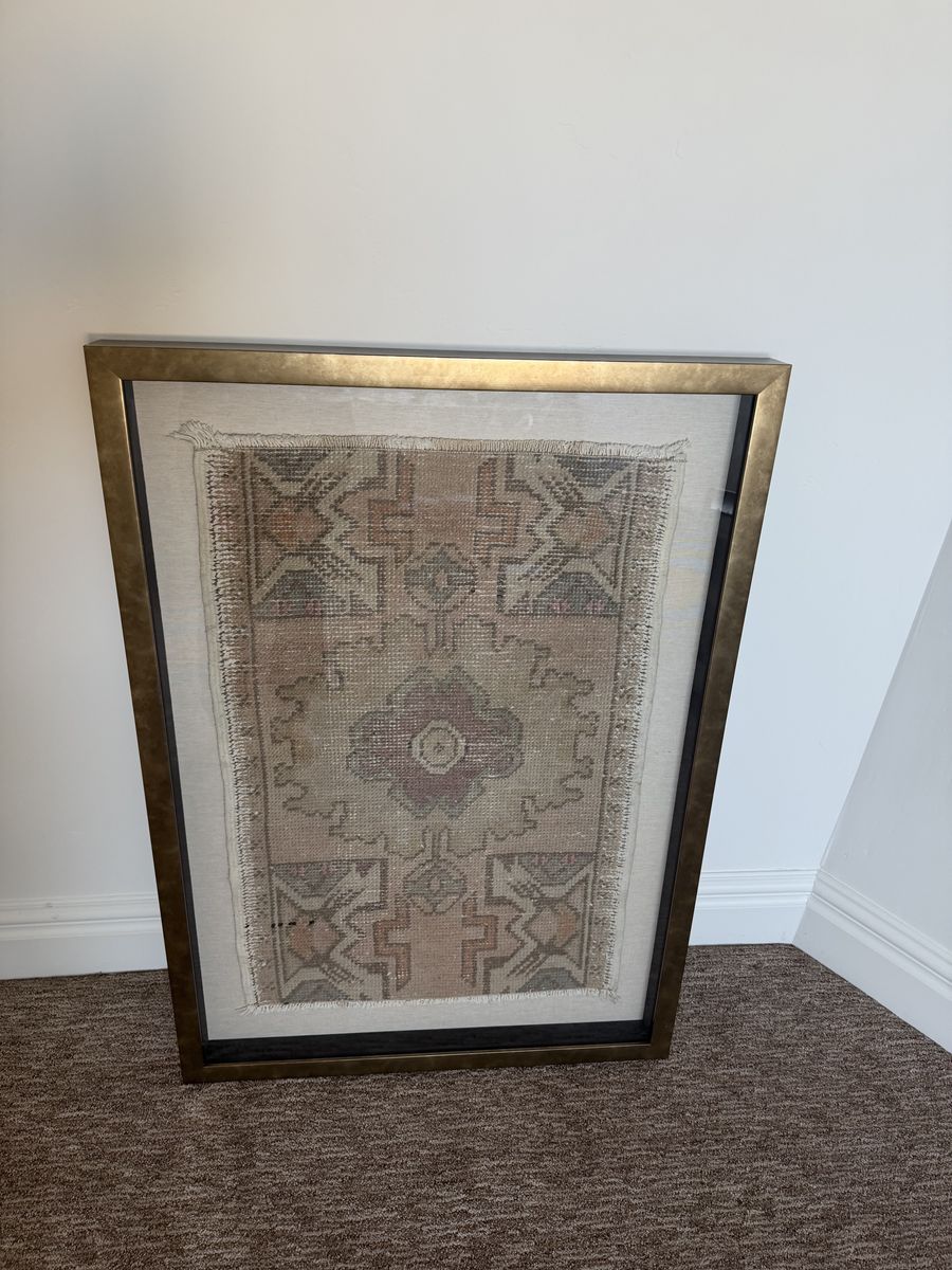 Main image 3