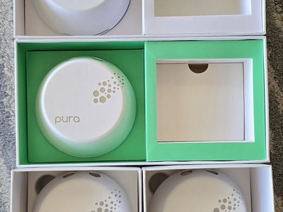 Pura Smart Fragrance Diffuser - Lot of 4