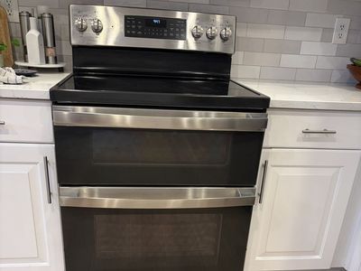 GE Double Oven Electric Range Stove