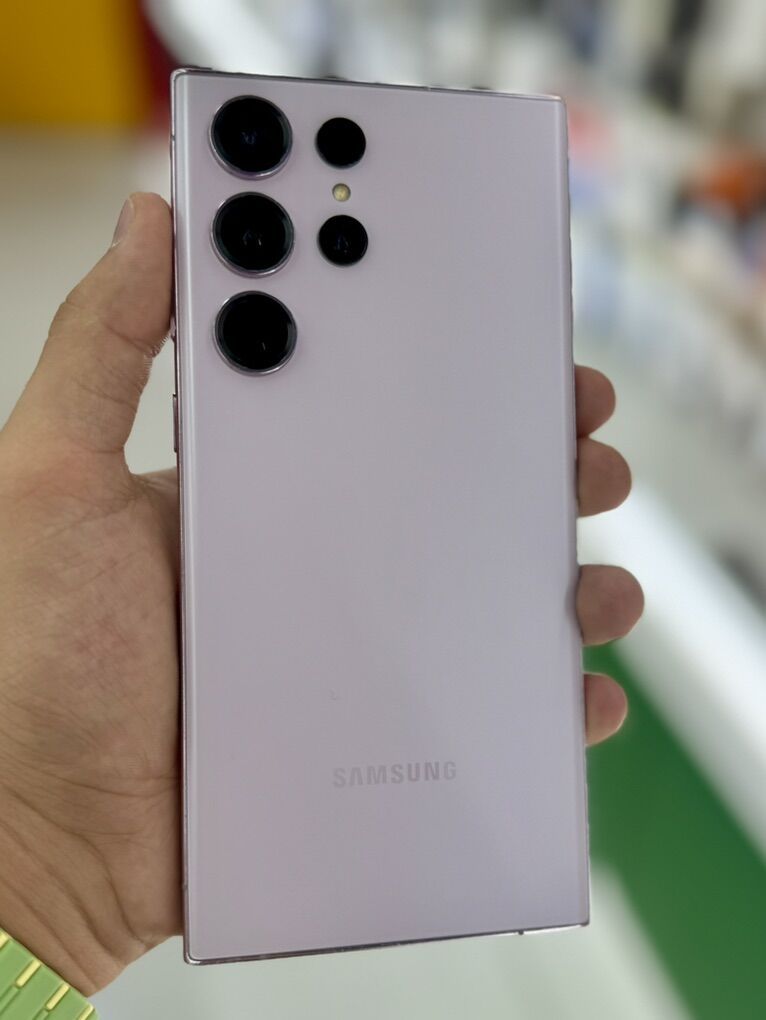 Samsung galaxy S23 ultra, 256 GB - Unlocked