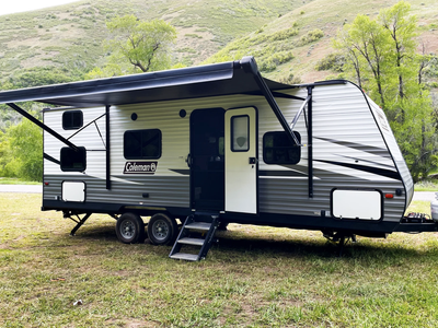 2021 Dutchmen RV - FREE GENERATOR