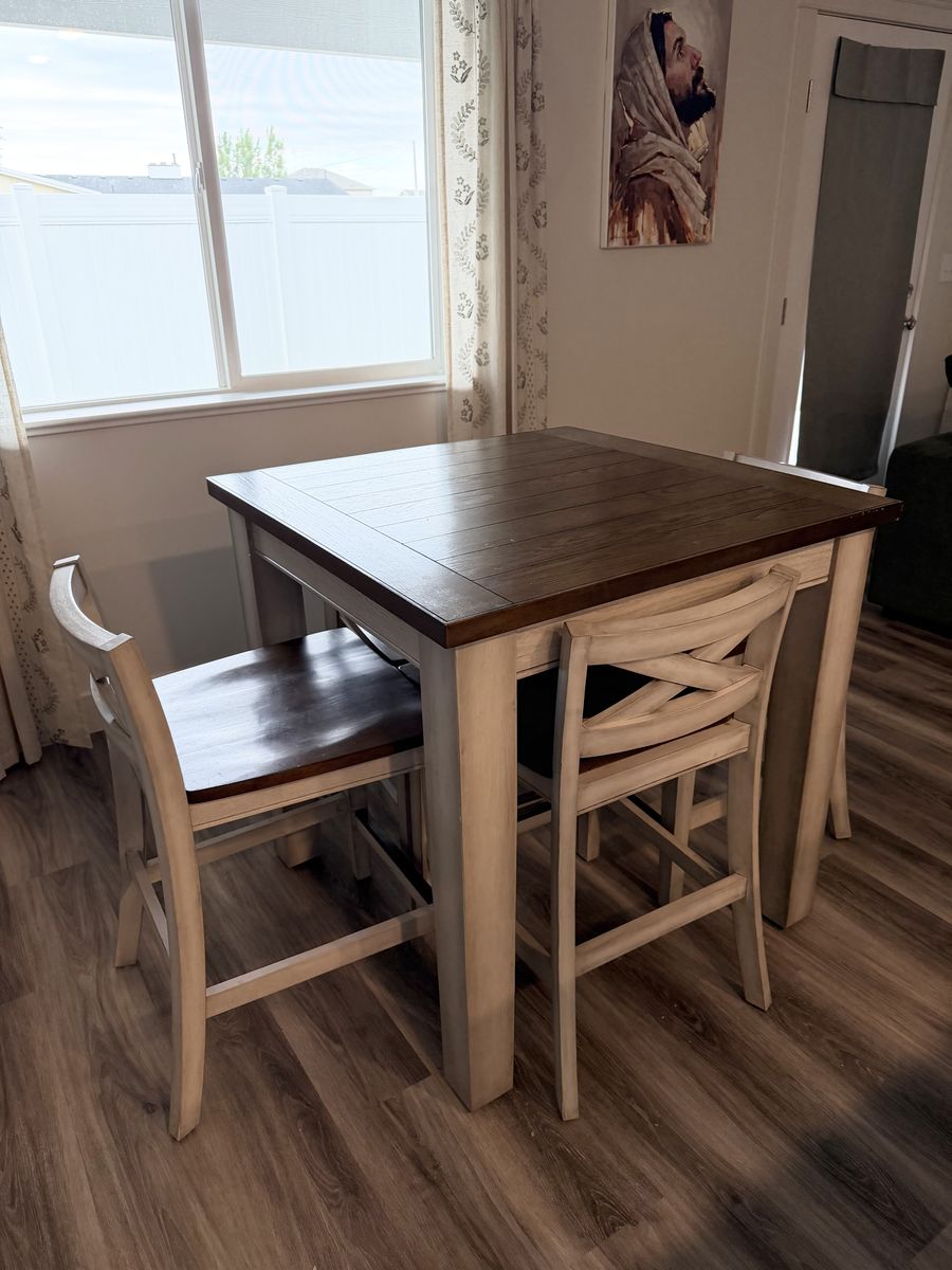 Modern Dining Set