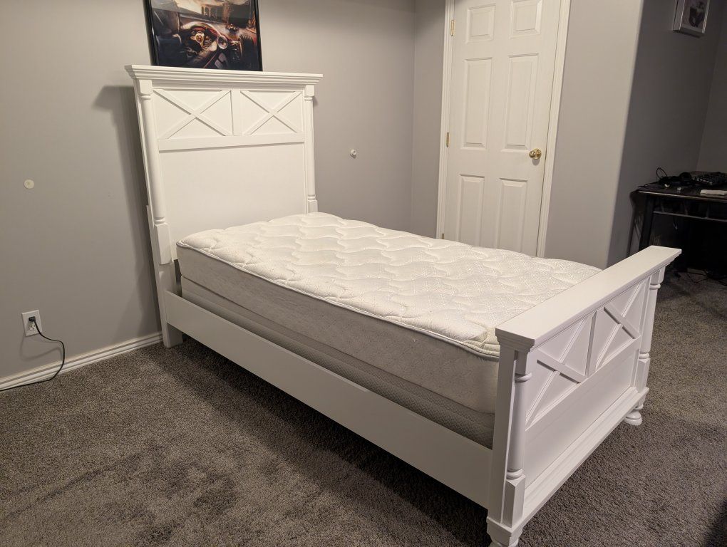 Twin bed with mattress