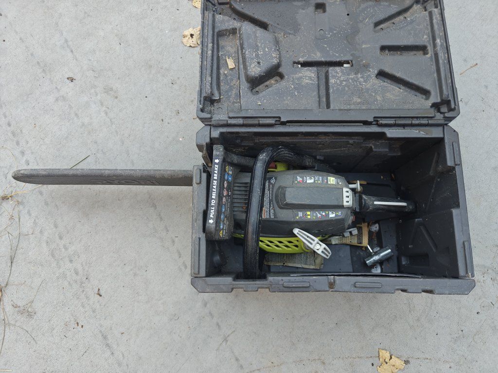 Main image 3