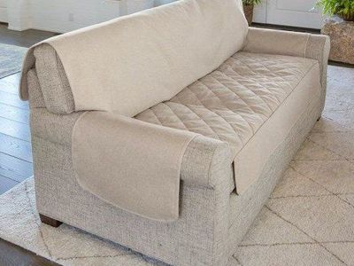 Orvis Grip Tight Couch Protector