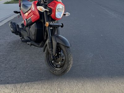Honda Navi Mini Bike Scooter Red Street Legal Used 2022 low miles