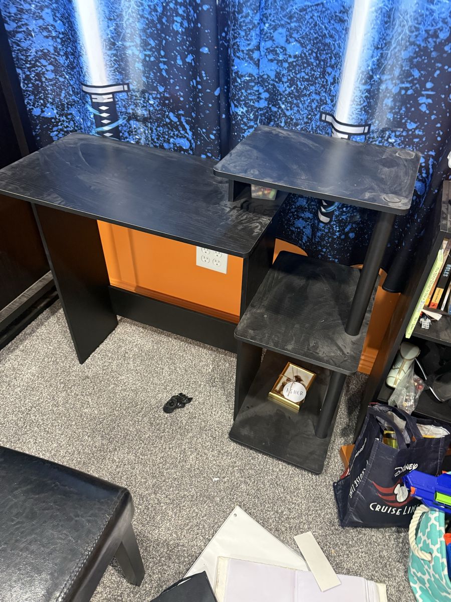 Black L-Shaped Computer Desk with Multi-Tier Storage Shelves