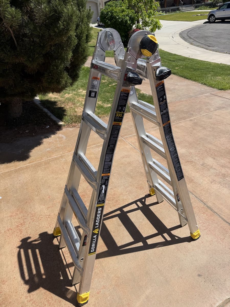 14 foot Gorilla Ladder, almost new
