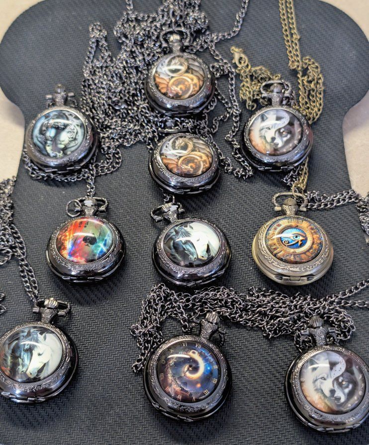 Lot of 10 NEW pocket watches great for resale or gifts. asking $35 for all 10