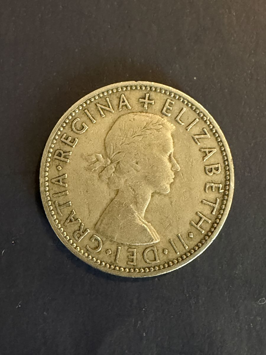 Dei Gratia Regina Elizabeth II 1958 Two Schilling Coin