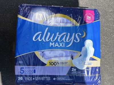 Always Maxi Extra Heavy Overnight Pads Size 5 with Flexi-Wings - 36 Count Pack