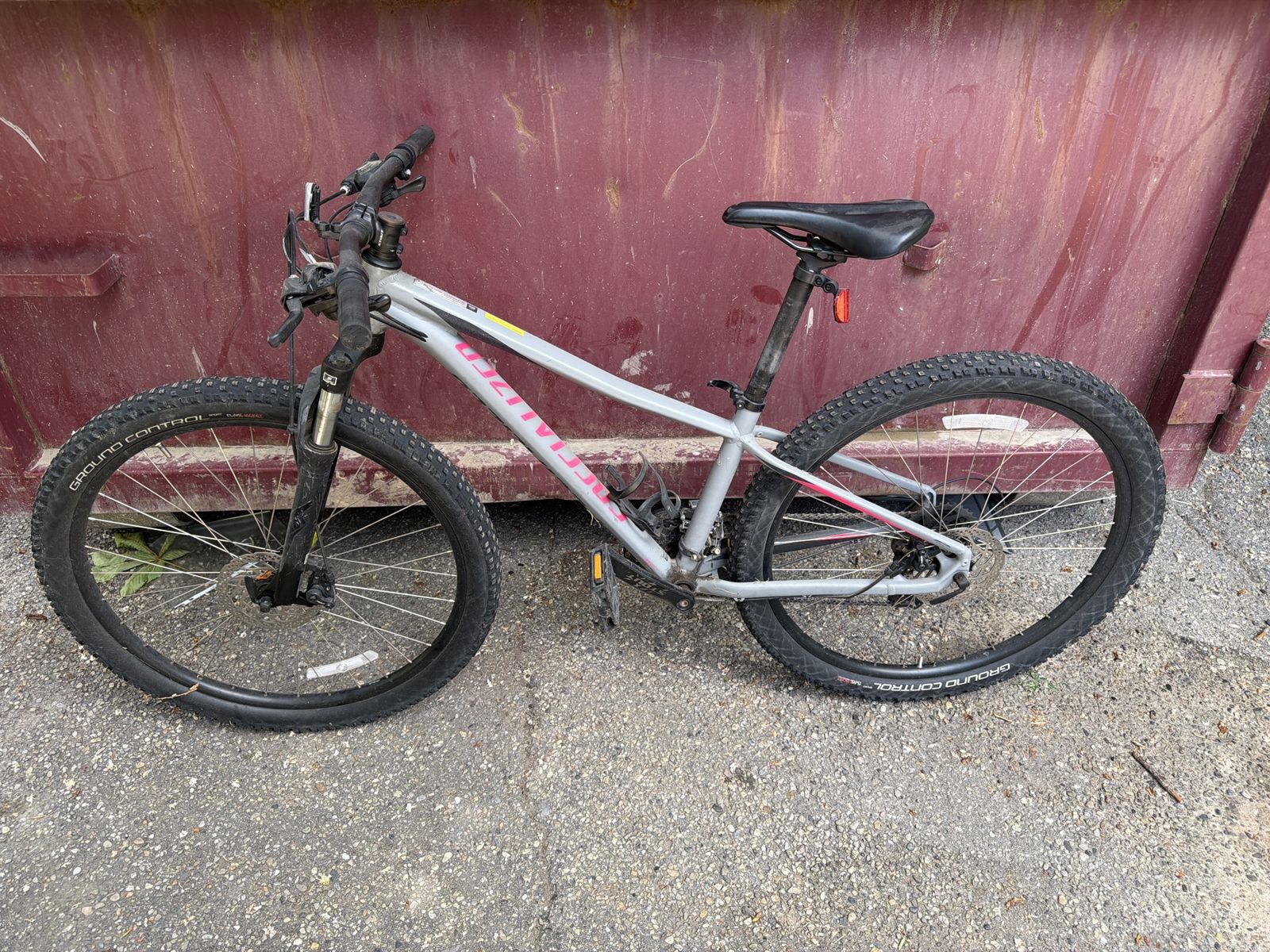 Specialized Pitch Mountain Bike - Women's, Gray/Pink, Hardtail, Disc Brakes, Good Condition