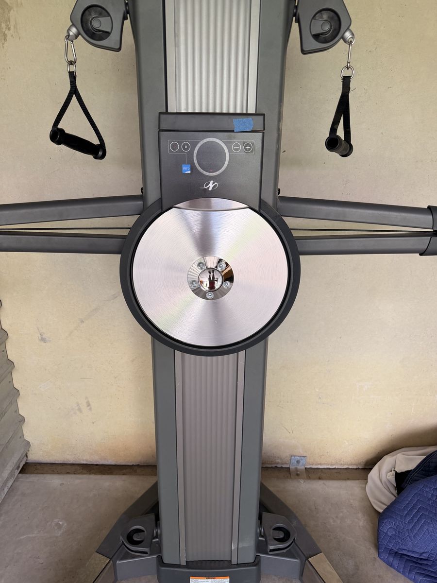 NordicTrack Home Gym Fitness Machine with Multiple Pulleys and Resistance System