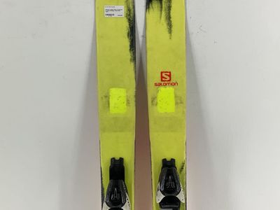 Salomon Junior's Skis w/ Salomon L7 Demo Bindings