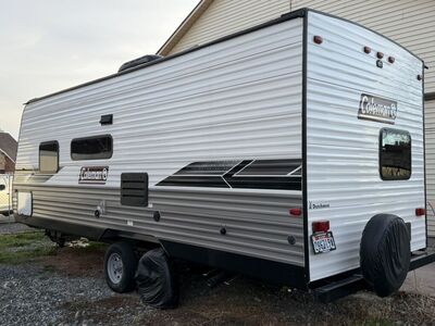 2023 Coleman 21ft Bunk House