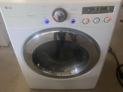 LG Electric Dryer