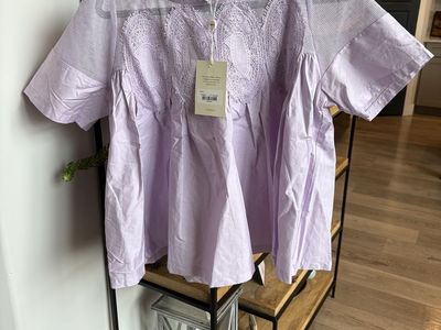 Women’s blouse